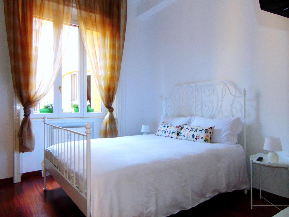 The Best Bedroom In Милан Экстерьер фото